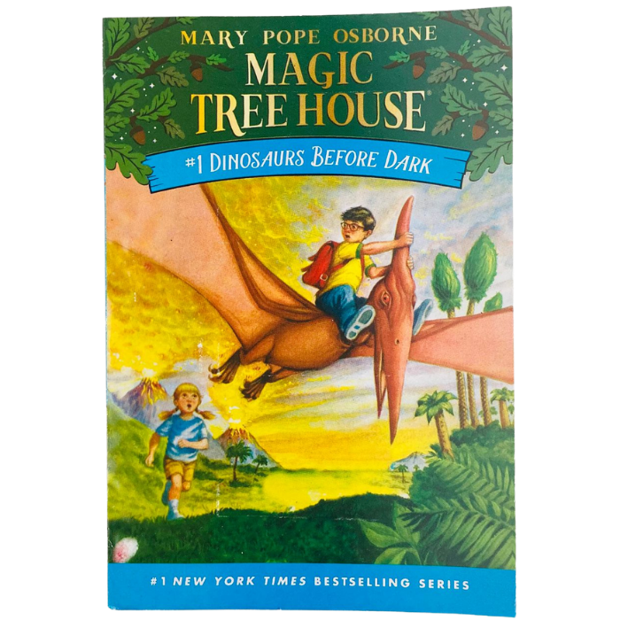 Dinosaurs Before Dark (Magic Tree House No.01) 