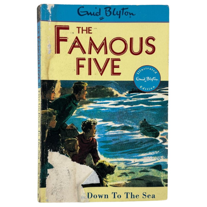 Five Go Down To The Sea (Famous Five : 12)