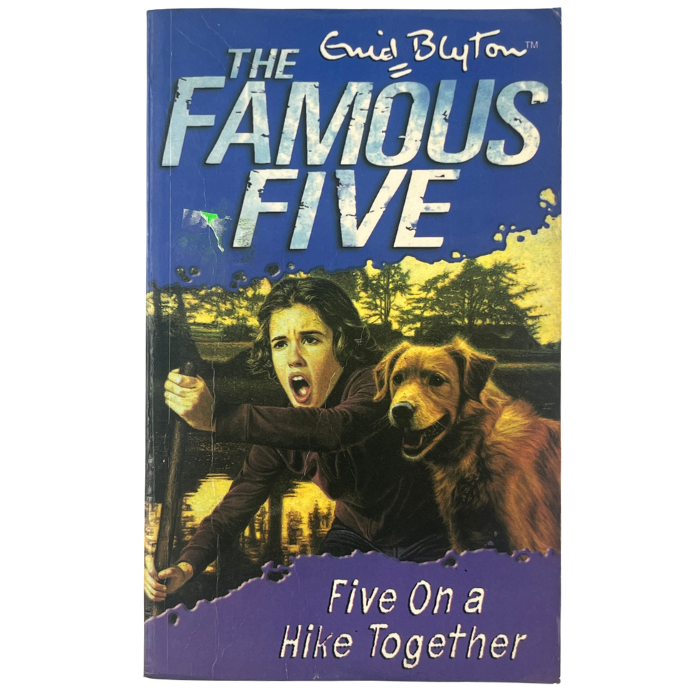 Five on a Hike Together (Famous Five : 10)
