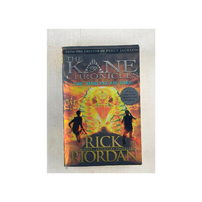 The Throne of Fire (The Kane Chronicles Book 2)